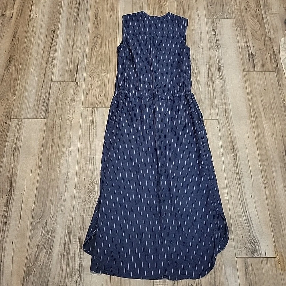 Faherty Navy Blue Sleeveless Midi Dress with Subtle White Dash Print - Picture 2 of 11